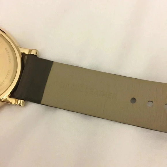 Marc Jacobs Watch - Picture 8 of 8